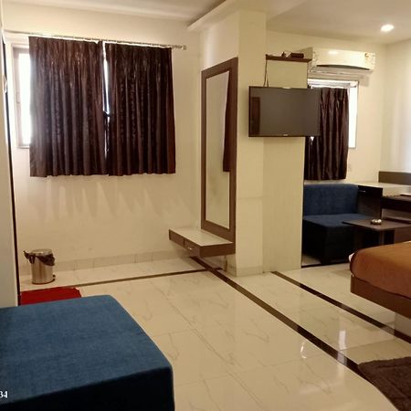 Hotel Saikripa Imperial 다만 외부 사진