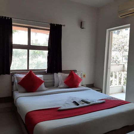 Hotel Saikripa Imperial 다만 외부 사진