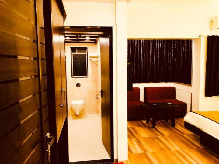 Hotel Saikripa Imperial 다만 외부 사진
